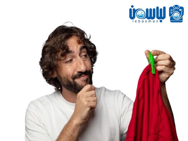 اقدامات فوری پس از ریختن بنزین روی لباس