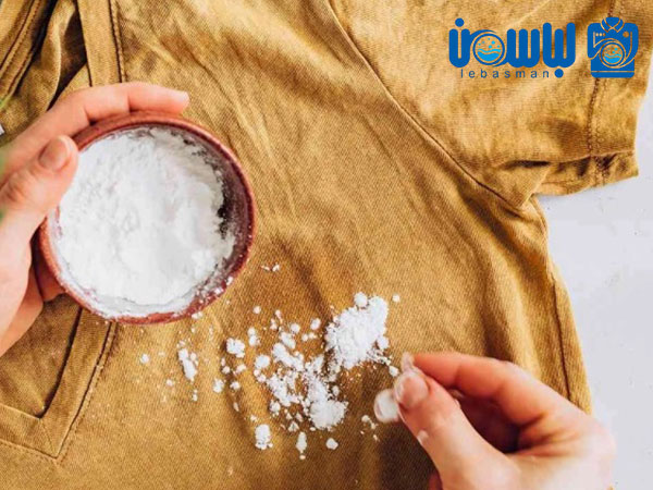 بهترین مواد برای پاک کردن لکه عطر