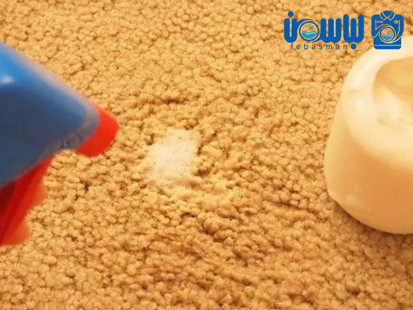 ترفندهای خاص پاک کردن شمع از انواع پارچه